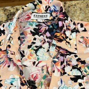 Express Portofino Multicolor Floral Shirt size small
